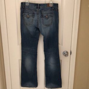 Excellent condition YMI rhinestone button jeans